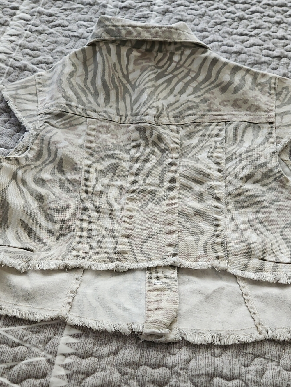 Denim Chopped Vest - Picture 7 of 12